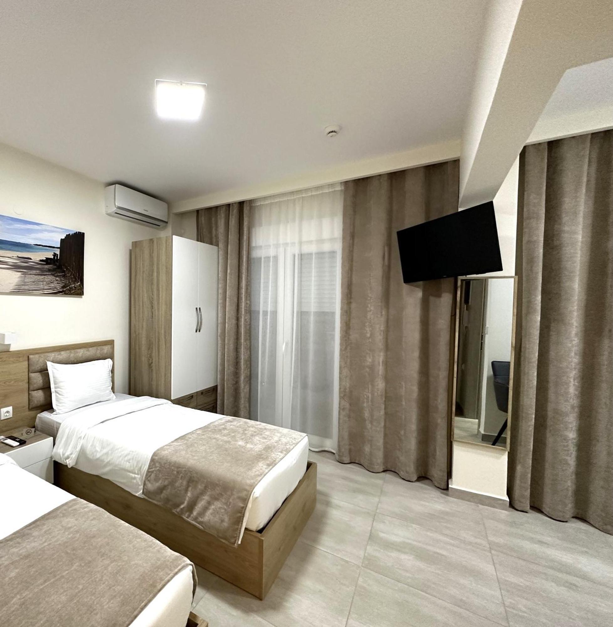 Peraía Navarino Luxe Suites المظهر الخارجي الصورة