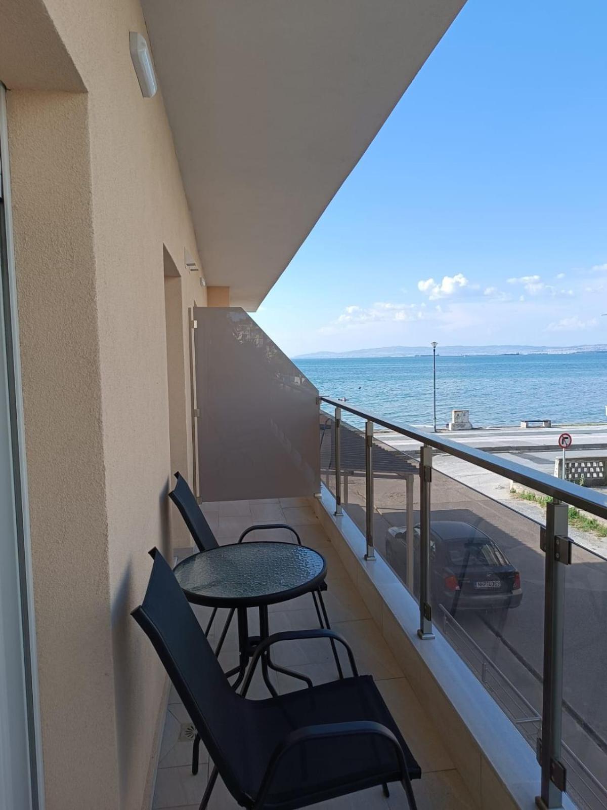 Peraía Navarino Luxe Suites المظهر الخارجي الصورة