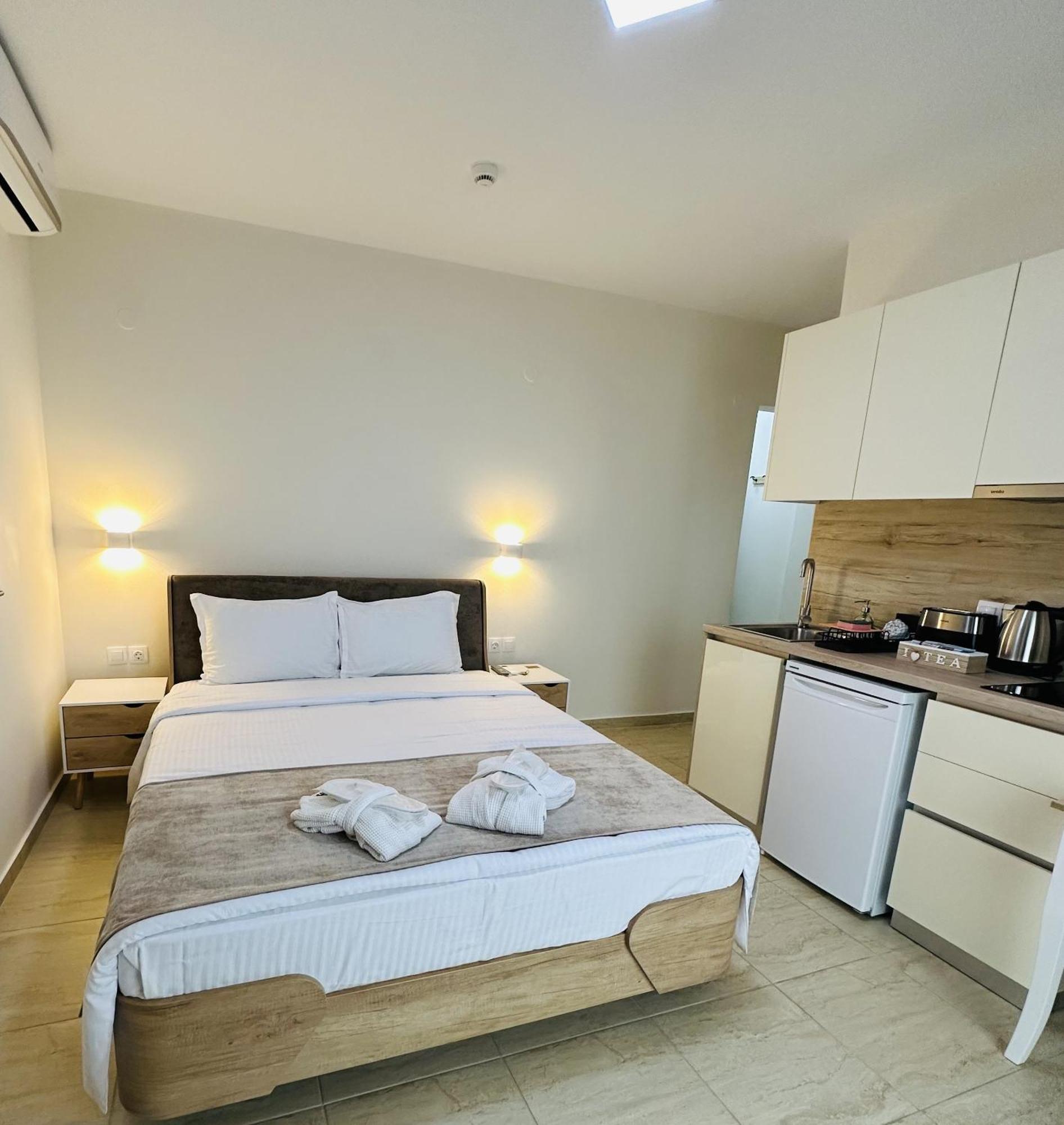 Peraía Navarino Luxe Suites المظهر الخارجي الصورة