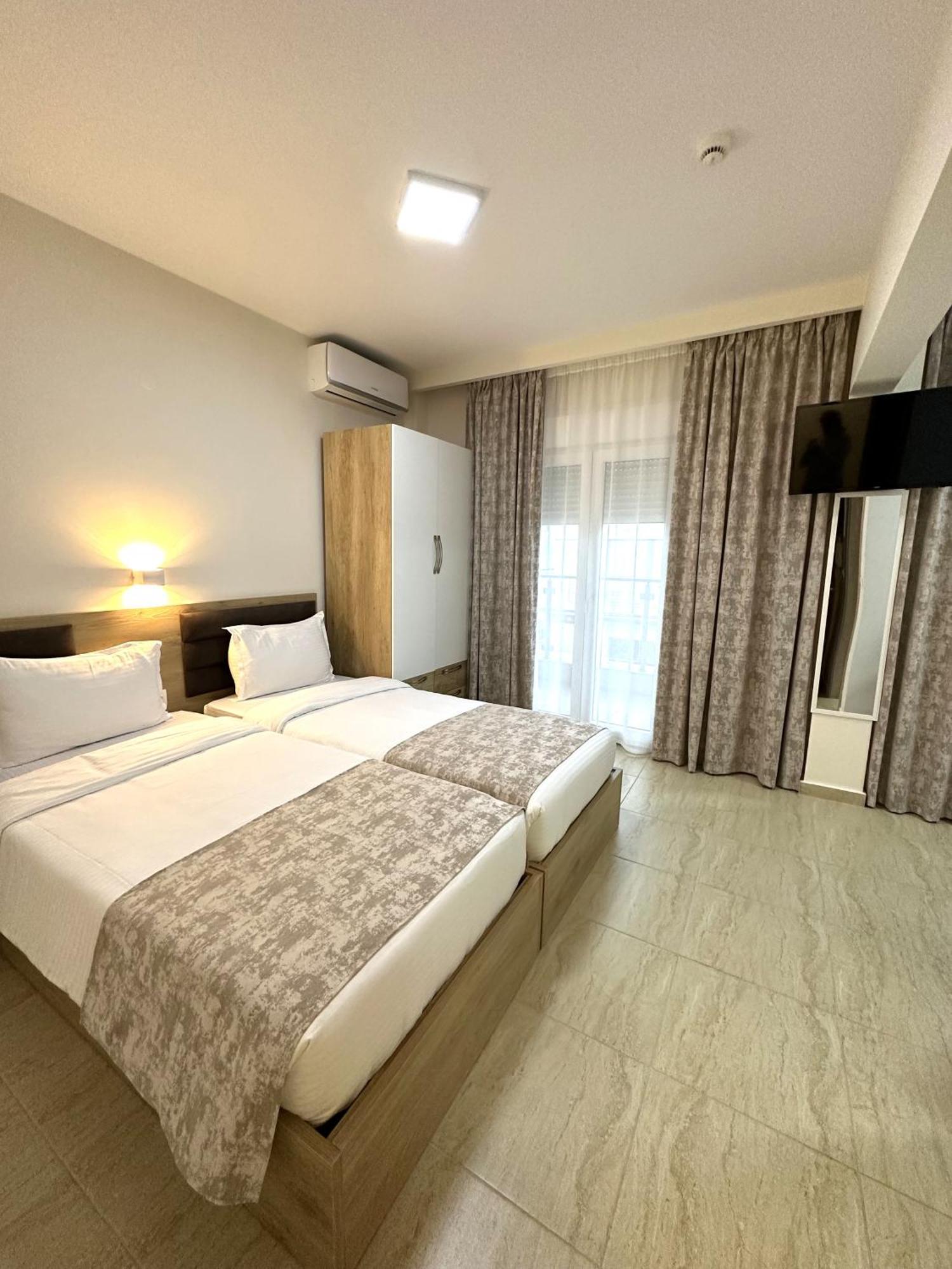 Peraía Navarino Luxe Suites المظهر الخارجي الصورة