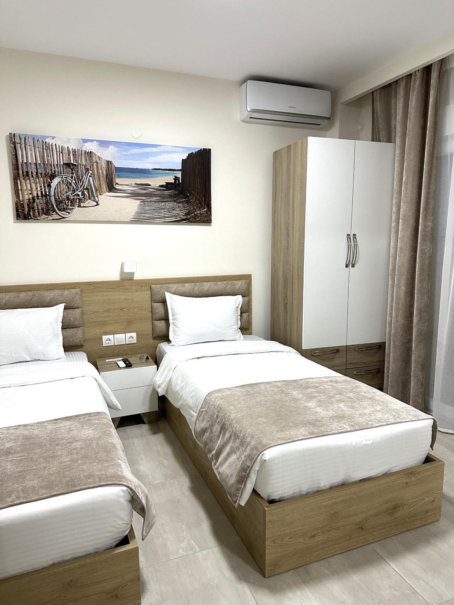 Peraía Navarino Luxe Suites المظهر الخارجي الصورة
