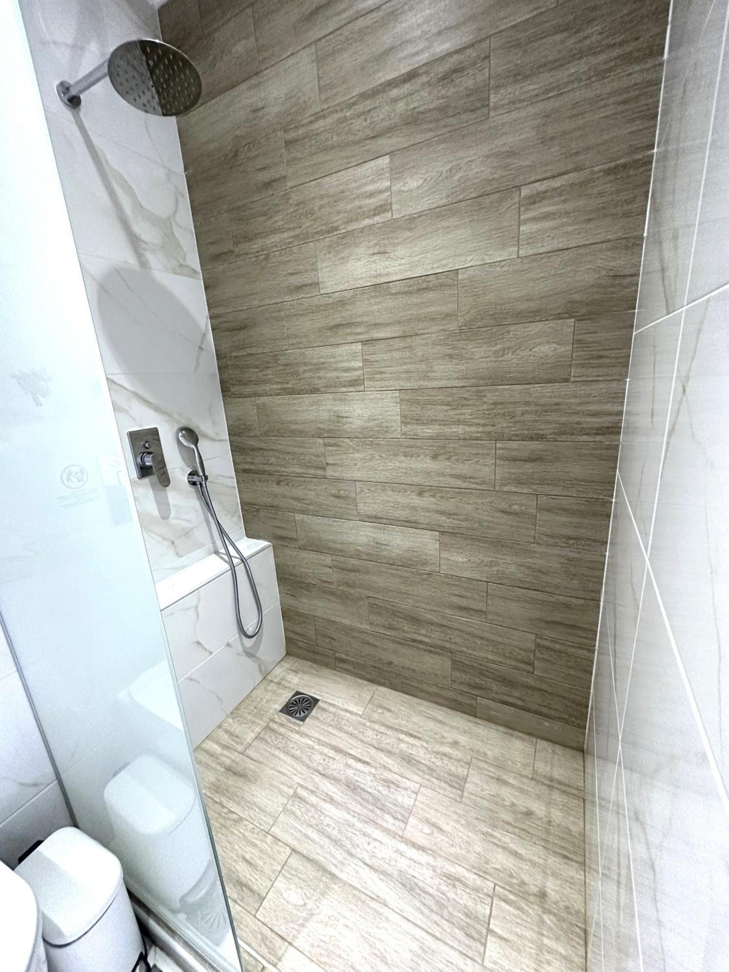 Peraía Navarino Luxe Suites المظهر الخارجي الصورة