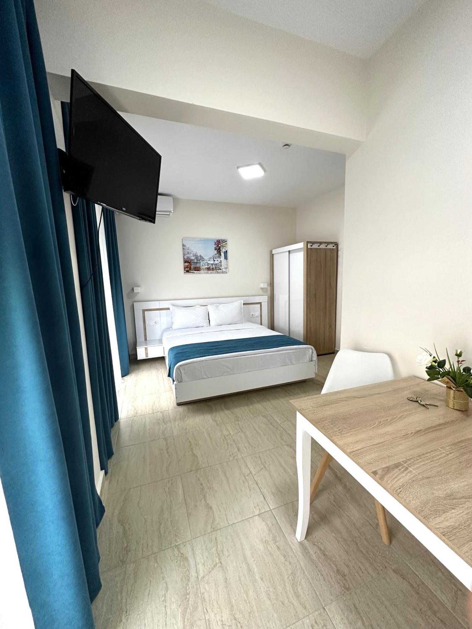 Peraía Navarino Luxe Suites المظهر الخارجي الصورة